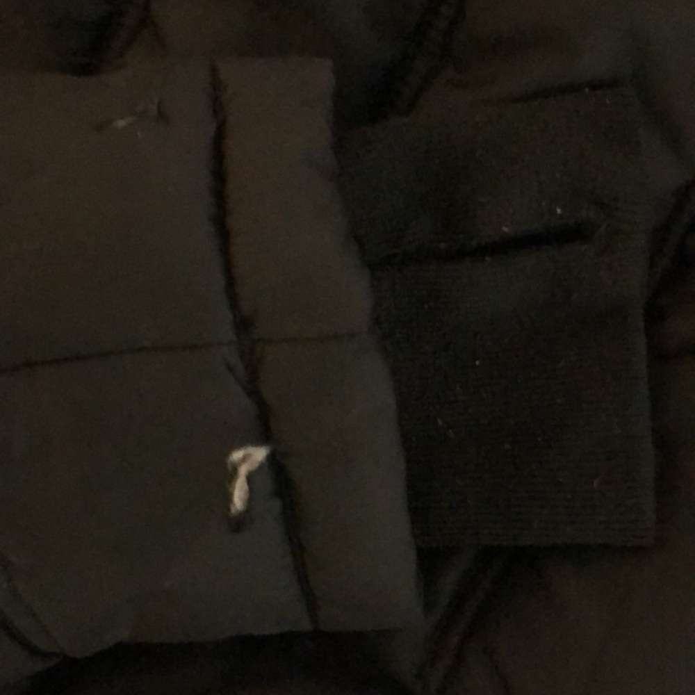 Hot Nautica Jacket for women. Whew! Black, M, 2 small snags on sleeve, pictured. - Picture 7 of 8